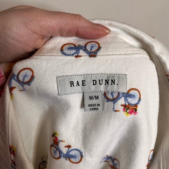 RAE DUNN novelty linen blend bicycle print button up shirt size medium - Picture 5 of 7